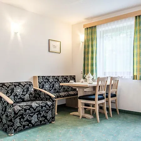 Haus Marco Апартаменты *